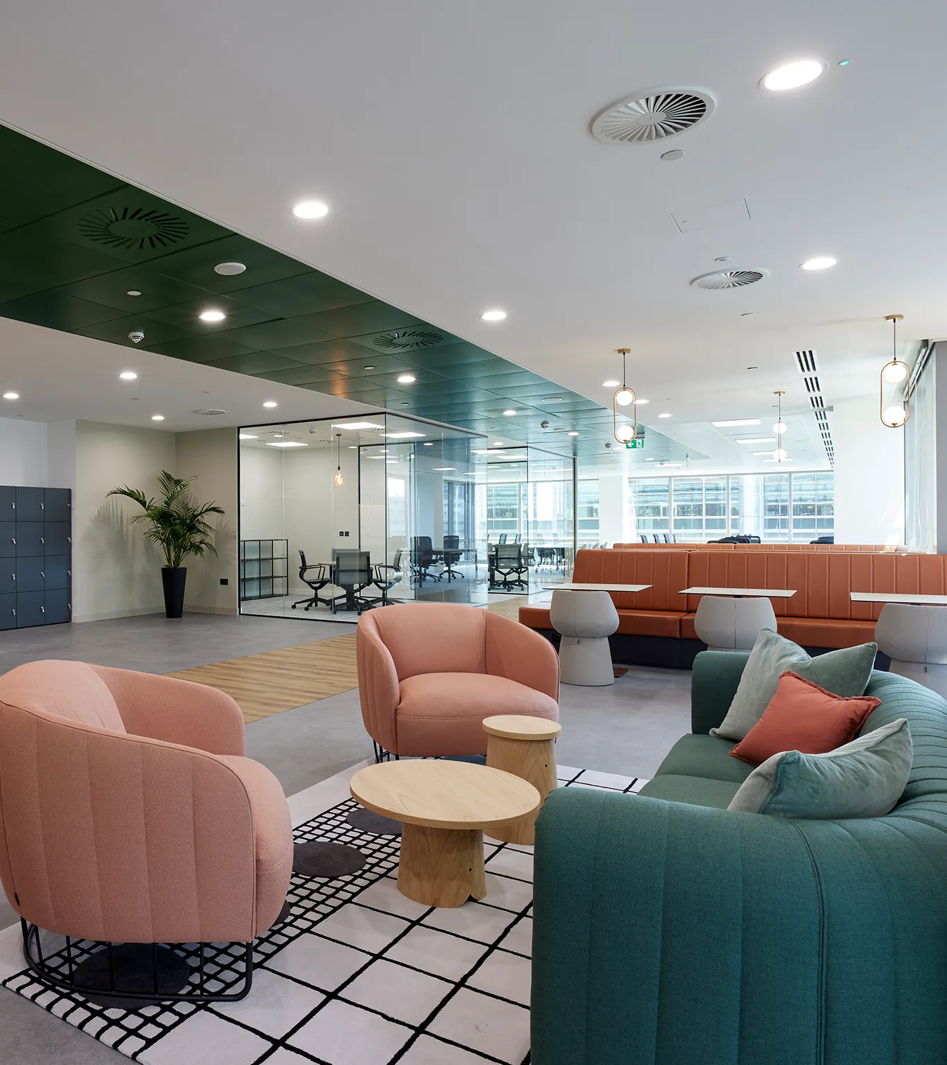 50 Bank Street CAT B workspace